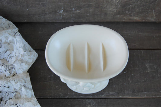 Mid century soap dish