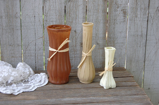 Shabby chic painted vases