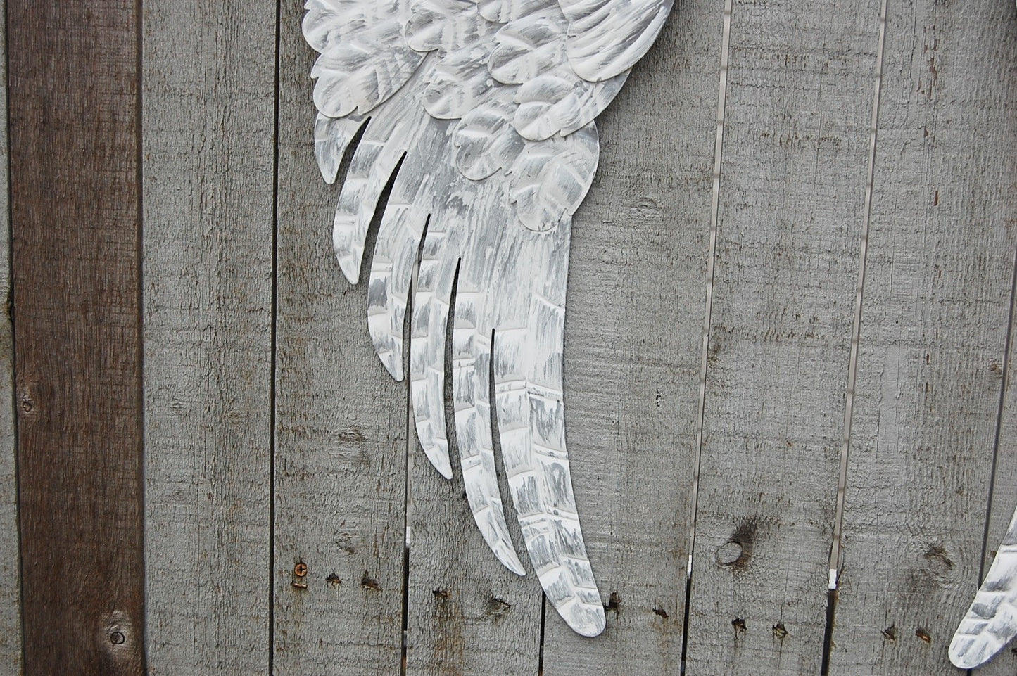 White & silver angel wings