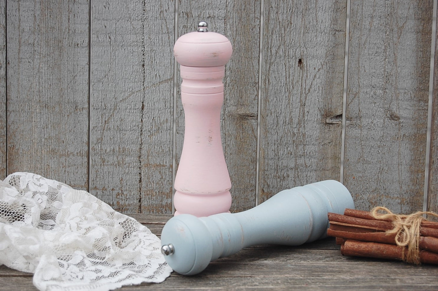 Pink & grey grinder set - The Vintage Artistry