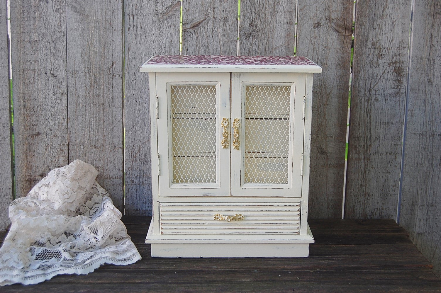 Ivory jewelry armoire - The Vintage Artistry