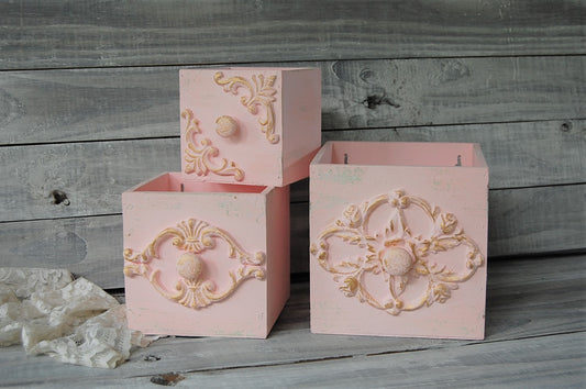 Shabby chic wall boxes