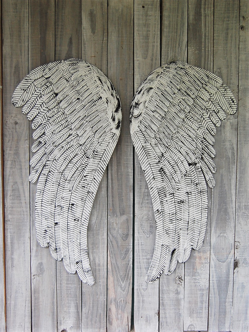 White & black angel wings