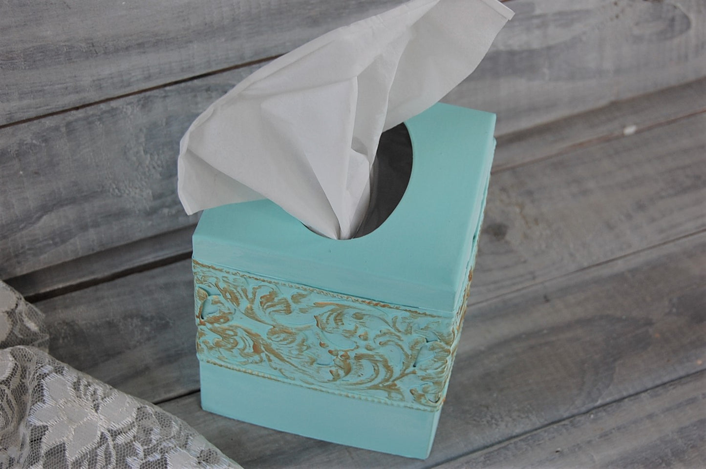 Mint & gold tissue cover