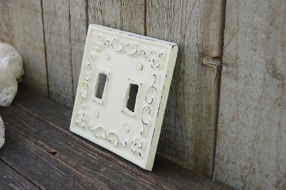 Distressed ivory double wall plate - The Vintage Artistry