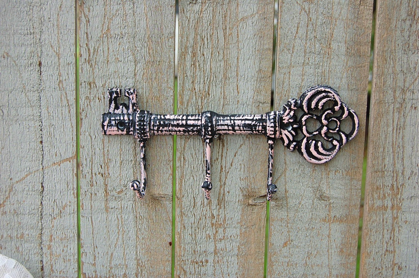 Pink & black cast iron key holder - The Vintage Artistry