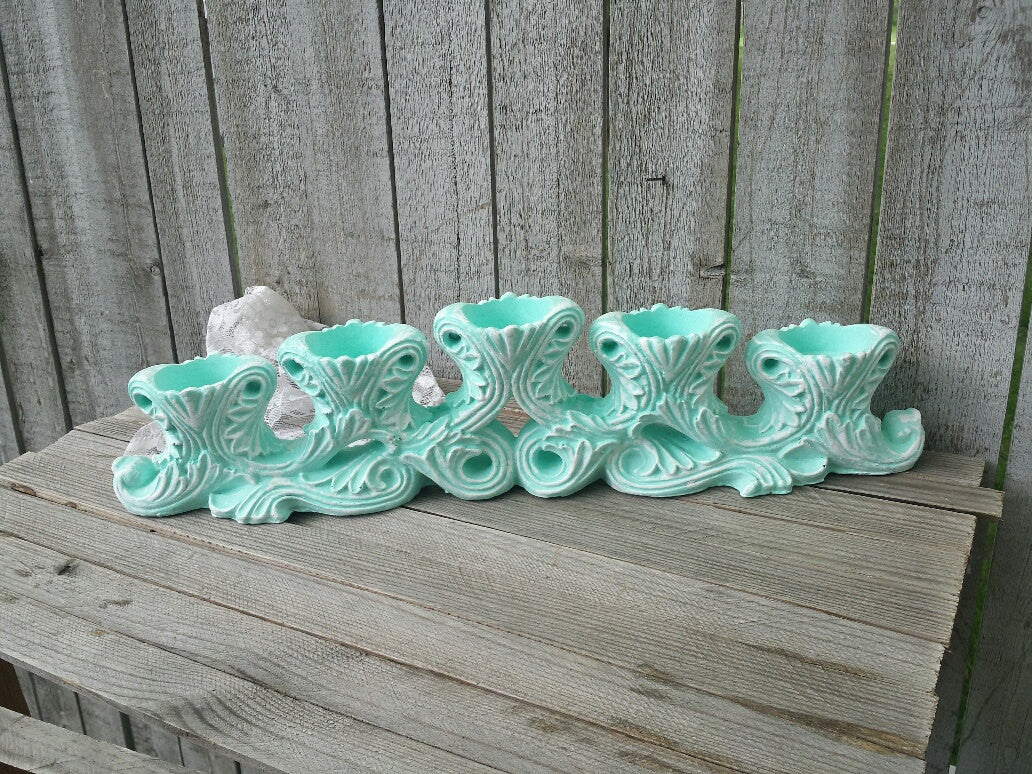 Mint green tealight candle holder - The Vintage Artistry