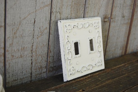 Distressed ivory double wall plate - The Vintage Artistry